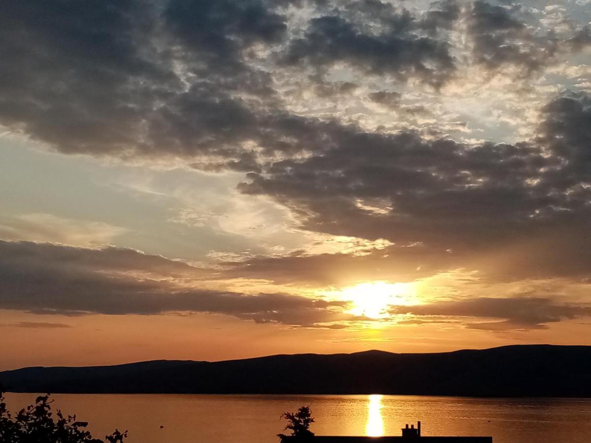 Apartman Petra Senj  Buitenkant foto